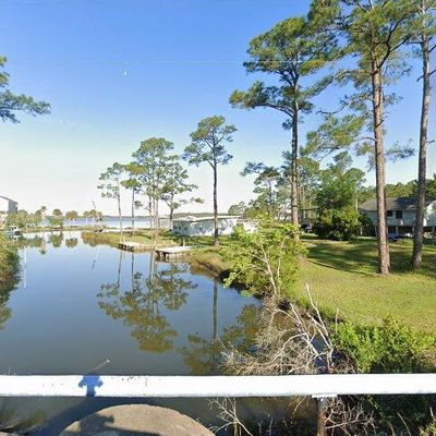 7849 Bay Shore Dr, Elberta, AL 36530