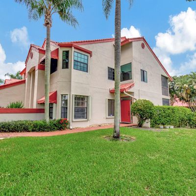 7884 Lexington Club Boulevard, Delray Beach, FL 33446