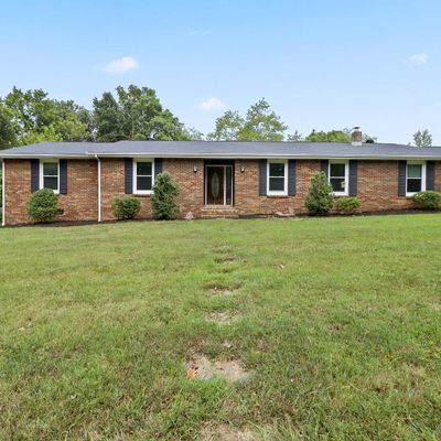 7990 Betts Rd, Greenbrier, TN 37073