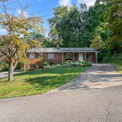 800 Barclay Dr, Knoxville, TN 37920