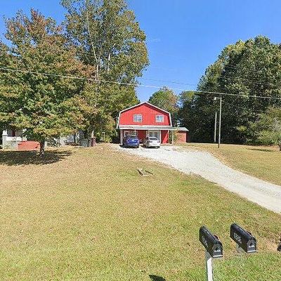 805 Highway 17, Clarkesville, GA 30523