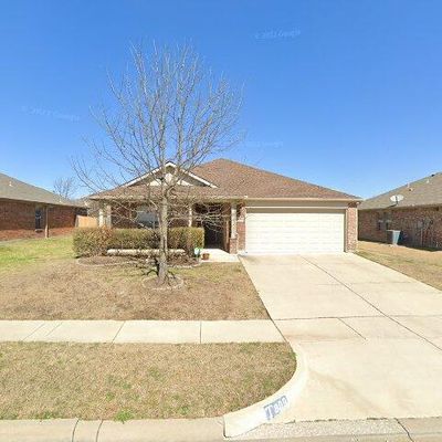 809 Mazatlan Ct, Arlington, TX 76002