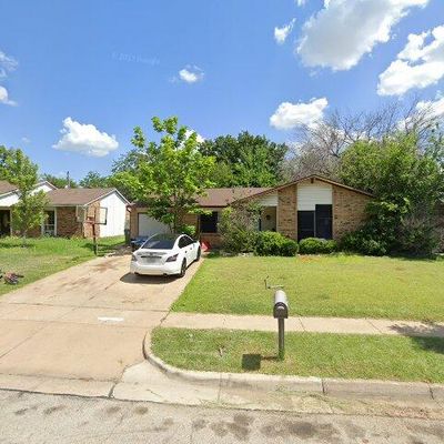 811 Lawndale Dr, Arlington, TX 76017