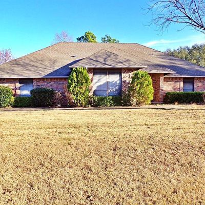 813 Crystal Lane, Crowley, TX 76036