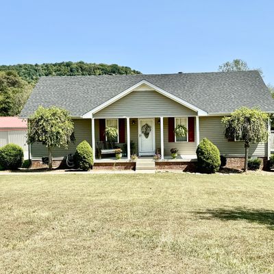 84 Little Creek Rd, Pleasant Shade, TN 37145