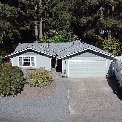 8410 Lake Forest Dr Se, Lacey, WA 98503