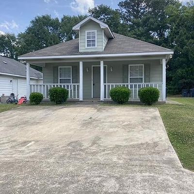 722 Pine Hill Ct, Phenix City, AL 36869