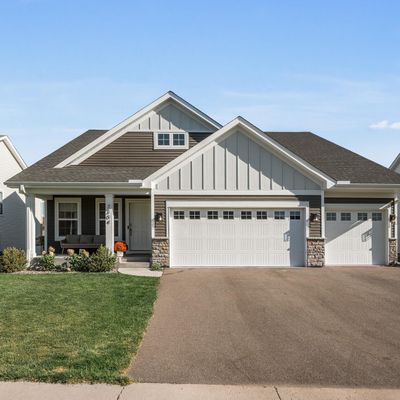 7304 Crane Dr, Hugo, MN 55038