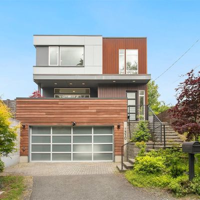 7310 7th Place Sw, Seattle, WA 98106