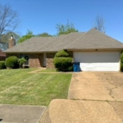 7330 Peppermill Ln, Memphis, TN 38125