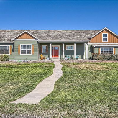 738 S Main St, Byers, CO 80103