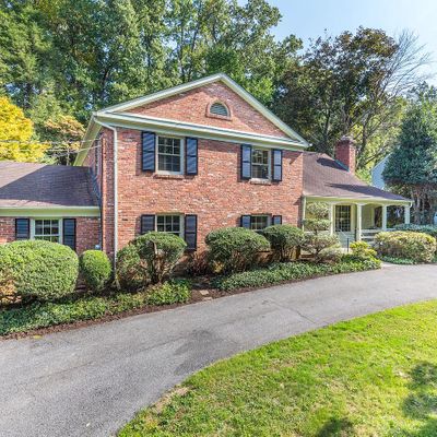 7421 Haddington Pl, Bethesda, MD 20817