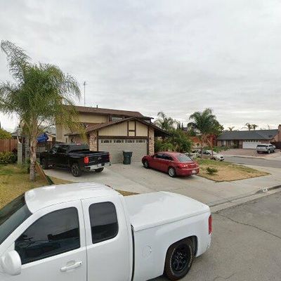 747 S Lassen Ave, San Bernardino, CA 92410