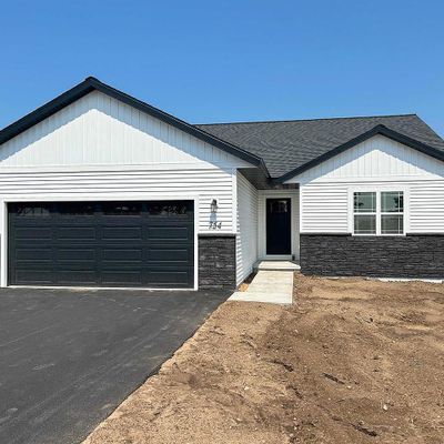 754 Red Sunset Court, Plover, WI 54467