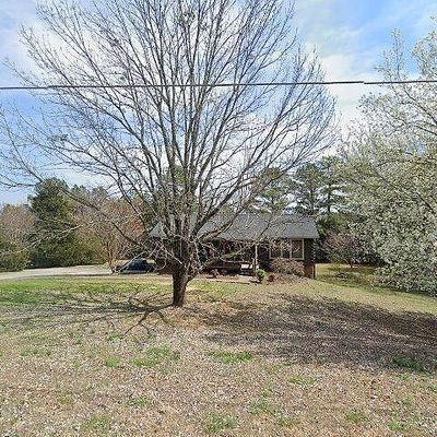 760 Bicentennial Trl, Rock Spring, GA 30739