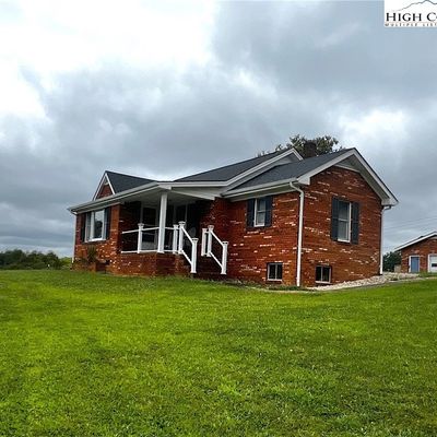 7656 Nc Highway 16s, West Jefferson, NC 28694