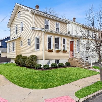 77 Rutgers St, Maplewood, NJ 07040