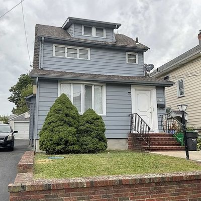 771 6 Th St, Lyndhurst, NJ 07071