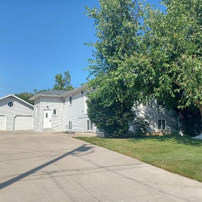 909 Western St, Marshfield, WI 54449