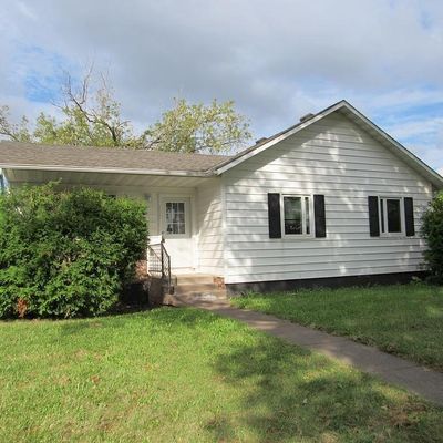 911 Clough Ave, Superior, WI 54880