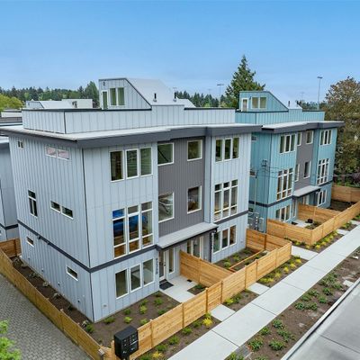 9228 Interlake Avenue N, Seattle, WA 98103