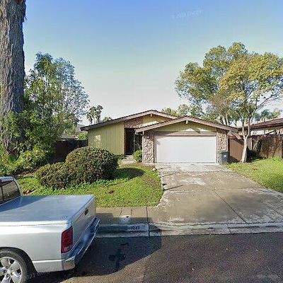 9246 Massot Ave, Santee, CA 92071