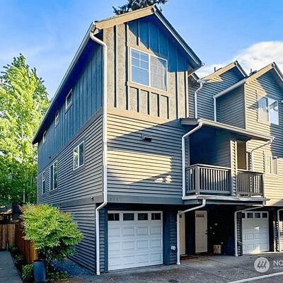 933 N 97th Street, Seattle, WA 98103