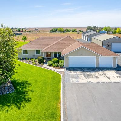 9374 Ne Neppel Road, Moses Lake, WA 98837