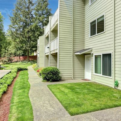 9484 Red Wood Road Ne, Redmond, WA 98052