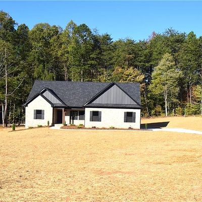 9640 Creek Farm Road, Tobaccoville, NC 27050