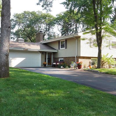 9837 Xerxes Curve S, Bloomington, MN 55431