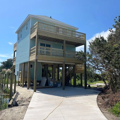 Cedar Ave, Hatteras, NC 27943