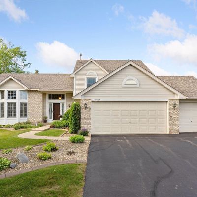 8507 Campbell Ave, Inver Grove Heights, MN 55076