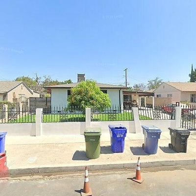 8536 Wakefield Ave, Panorama City, CA 91402