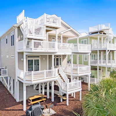 87 W Second St, Ocean Isle Beach, NC 28469