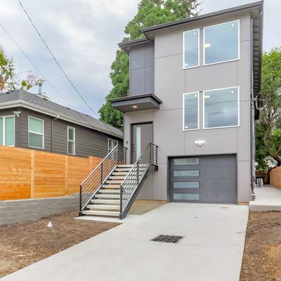 8813 3rd Avenue S, Seattle, WA 98108