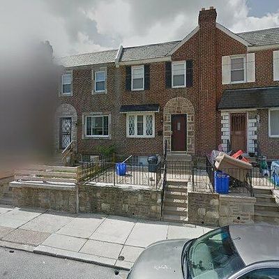 894 Carver St, Philadelphia, PA 19124