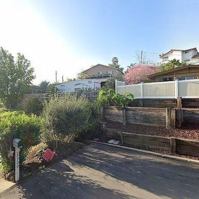 8955 Greenview Pl, Spring Valley, CA 91977