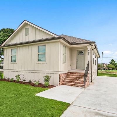 901 N Clark Lane, Westwego, LA 70094