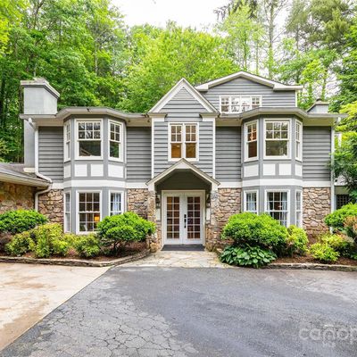 902 Mills Gap Rd, Fletcher, NC 28732