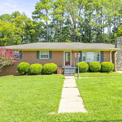 905 Bagley Dr, Fayetteville, TN 37334