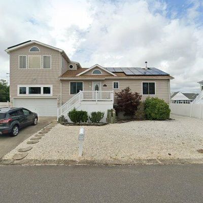 100 Hope Ln, Manahawkin, NJ 08050