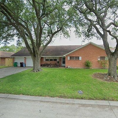 1000 Rosewood Dr, Baytown, TX 77520