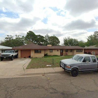 1004 Ainslee St, Midland, TX 79701