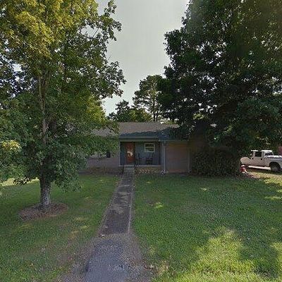 1010 Bagley Dr, Fayetteville, TN 37334