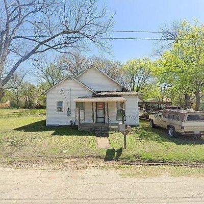 1014 Trinity St, Cleburne, TX 76031