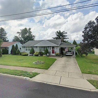 1027 Ashton Ave, Beverly, NJ 08010