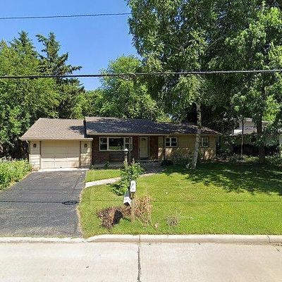 1036 S Park Ave, Neenah, WI 54956