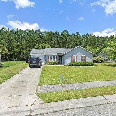 105 E Woodbine Ter, Burgaw, NC 28425