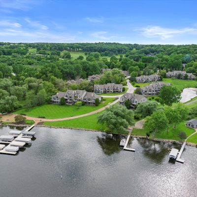 N24 W30415 Crystal Springs Dr, Unit 5, Pewaukee, WI 53072